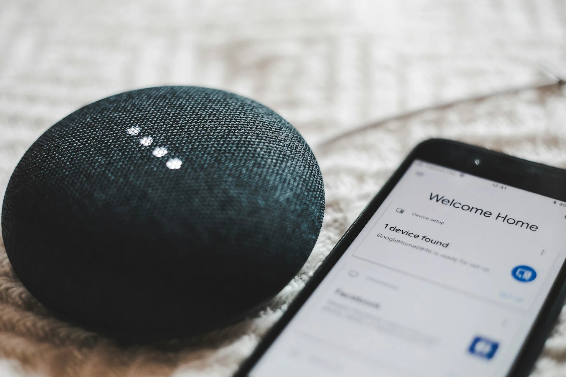 Smart speakers trend